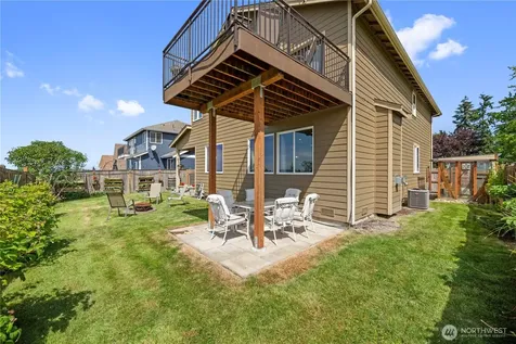 6916 37th Place NE Marysville WA 98270