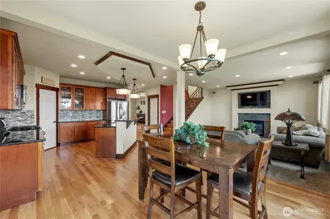 6916 37th Place NE Marysville WA 98270