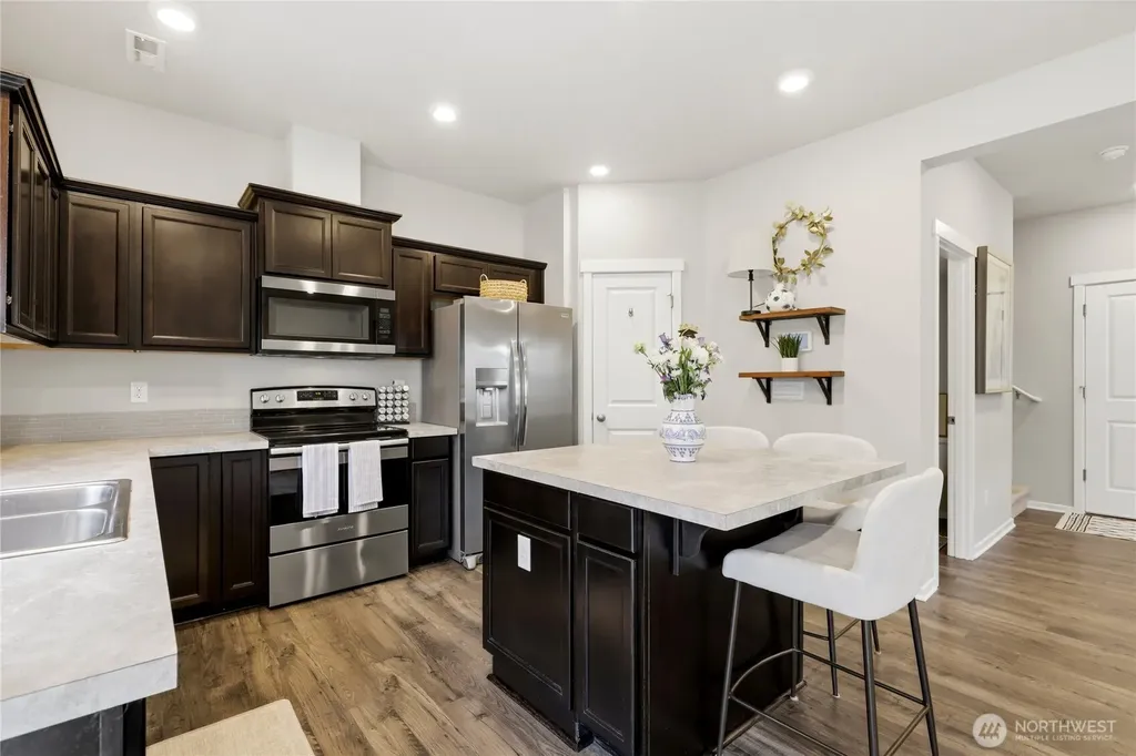 6451 Yorktown Place NE Bremerton WA 98311