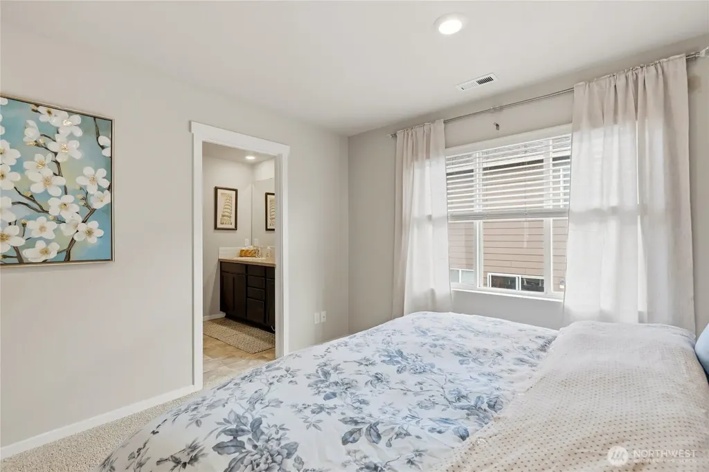 6451 Yorktown Place NE Bremerton WA 98311