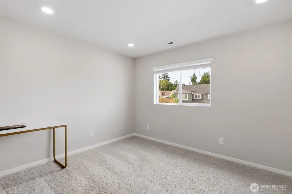 6451 Yorktown Place NE Bremerton WA 98311