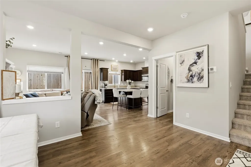 6451 Yorktown Place NE Bremerton WA 98311