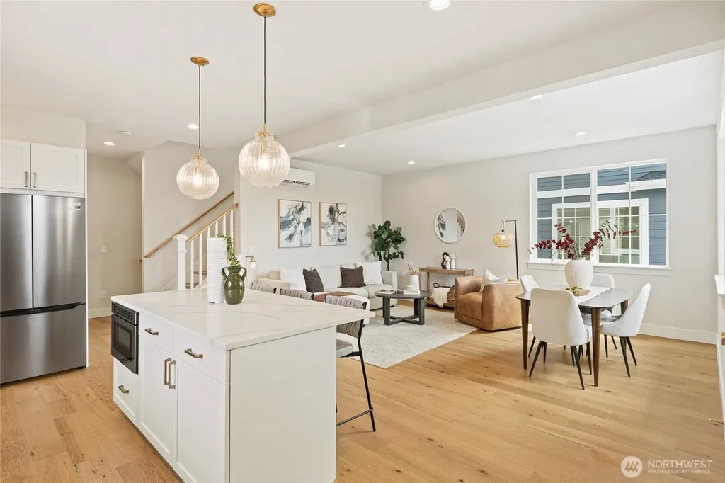 4146 3rd Avenue NW Seattle WA 98107