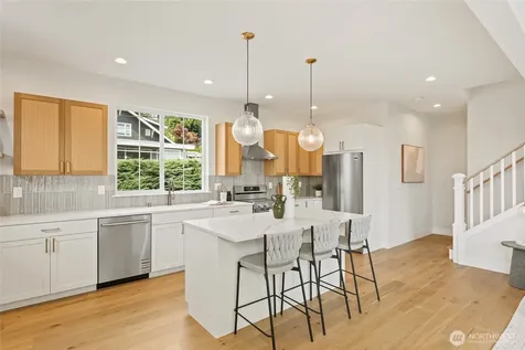 4146 3rd Avenue NW Seattle WA 98107