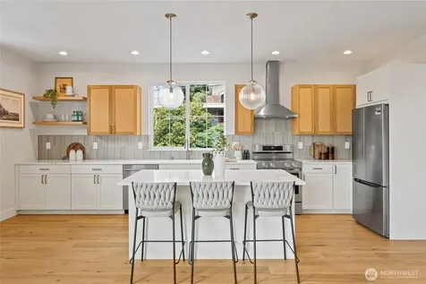 4146 3rd Avenue NW Seattle WA 98107