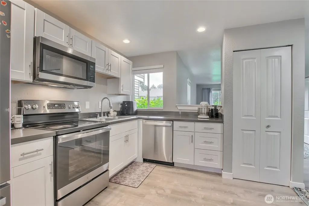 2100 S 336th Street Federal Way WA 98003