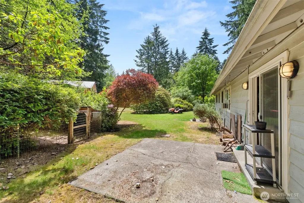 7126 80th Street NW Gig Harbor WA 98335