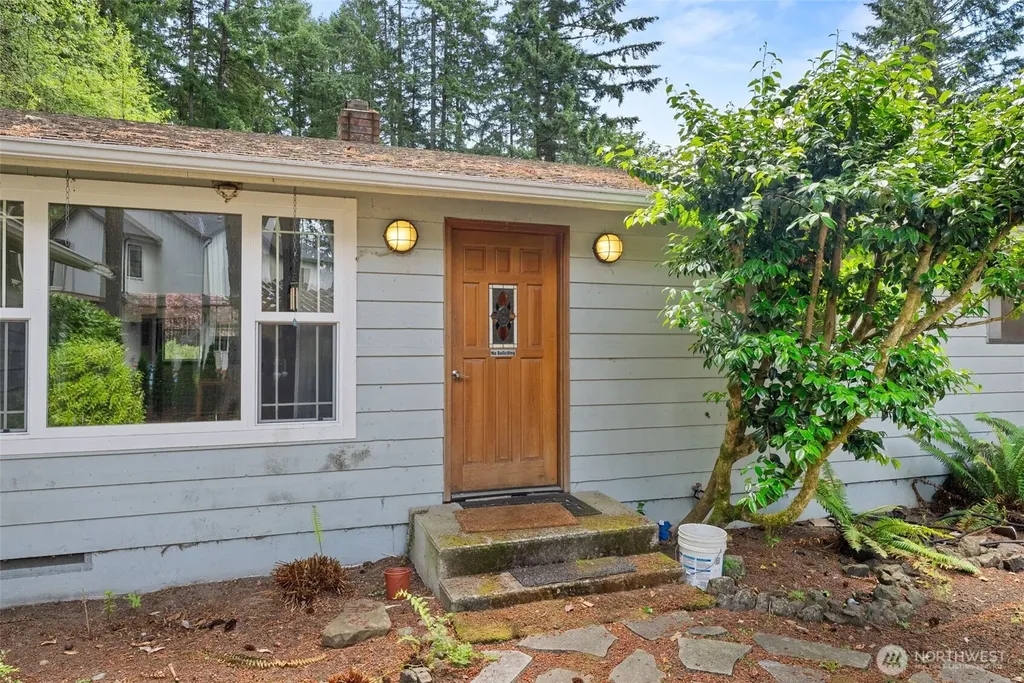 7126 80th Street NW Gig Harbor WA 98335