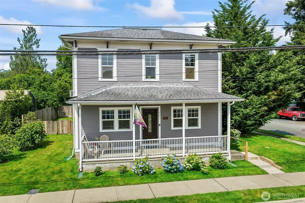 307 3rd Street Sultan WA 98294