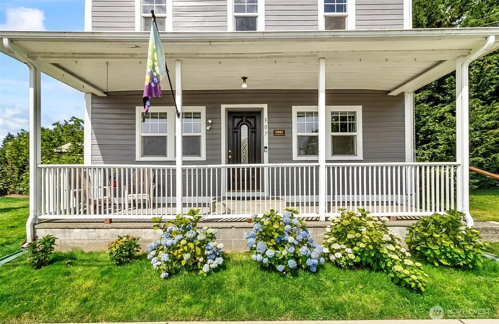 307 3rd Street Sultan WA 98294