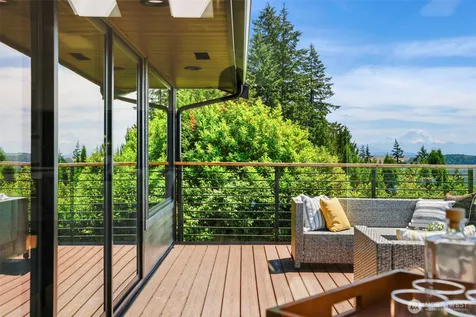 12303 206th Place SE Issaquah WA 98027