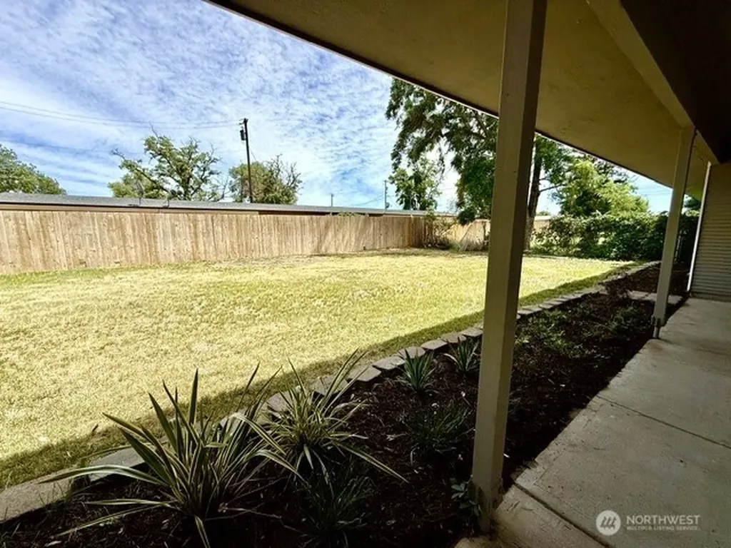 8944 Craw Lane Moses Lake WA 98837
