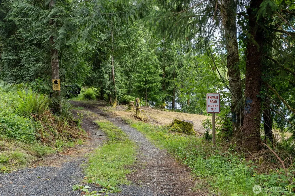 460 W Arrowhead Drive Elma WA 98541