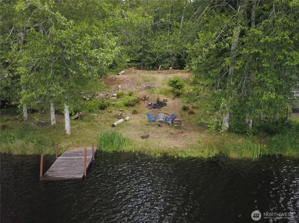 460 W Arrowhead Drive Elma WA 98541