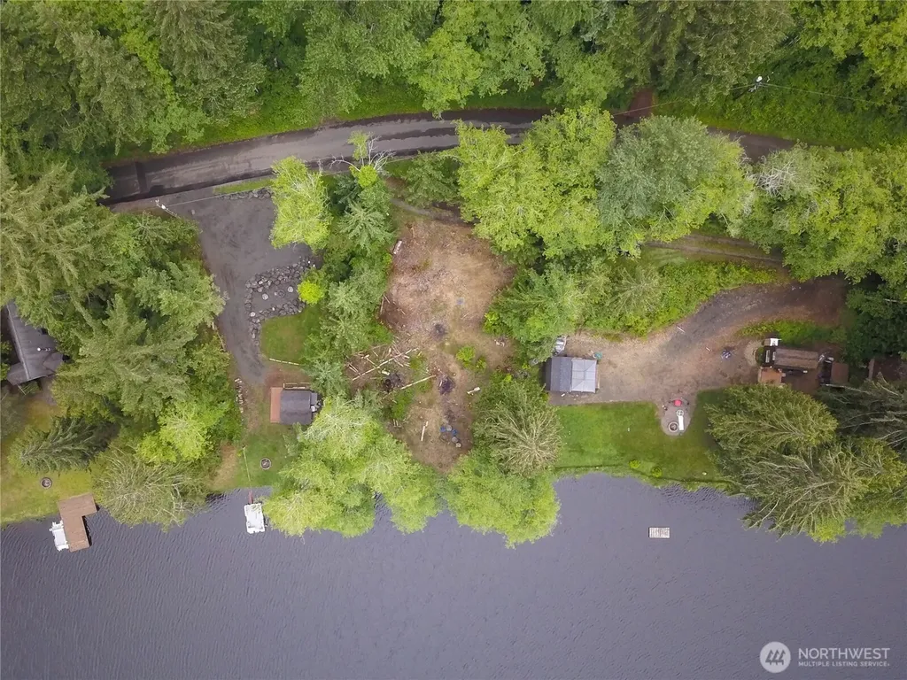 460 W Arrowhead Drive Elma WA 98541