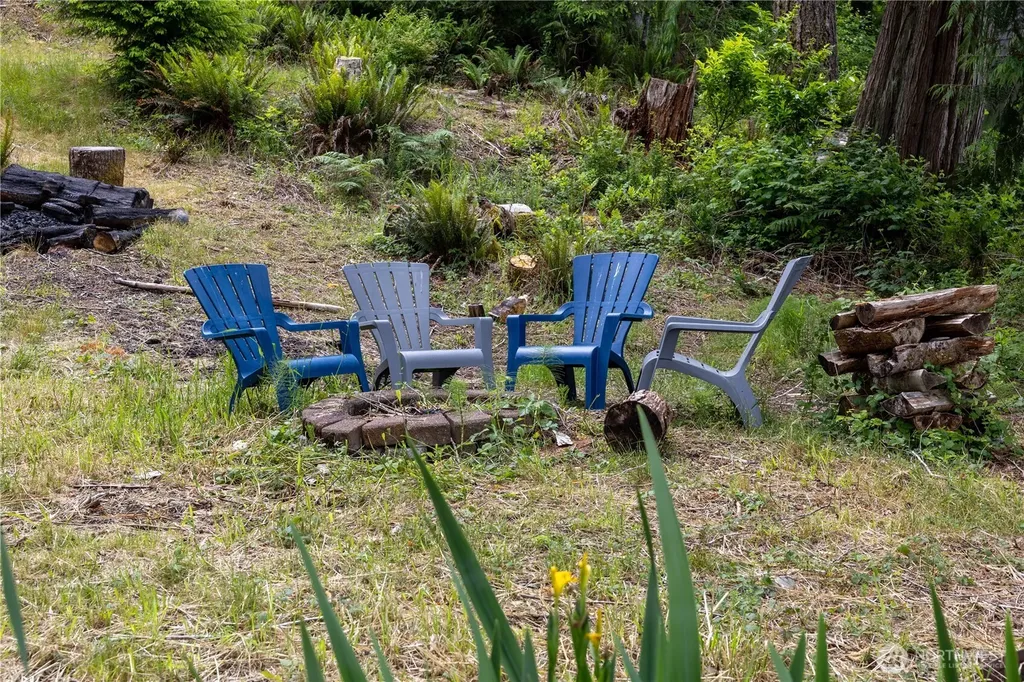 460 W Arrowhead Drive Elma WA 98541