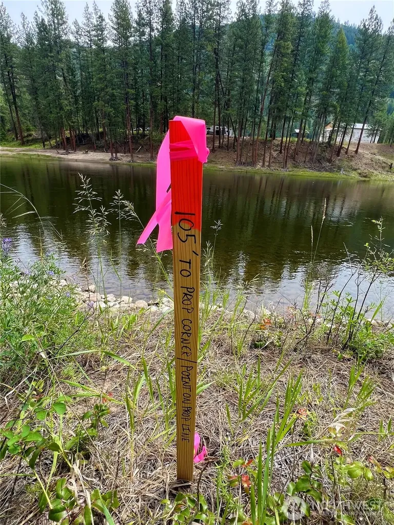 0 Siochanta Kettle Falls WA 99141