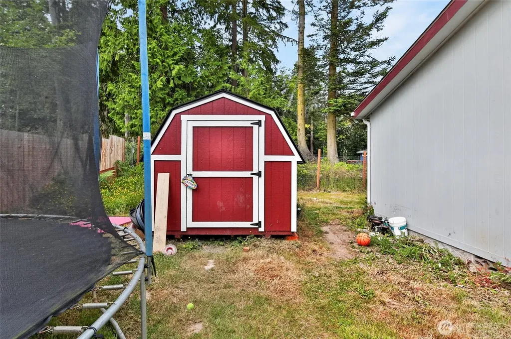 30 Sandstone Place Port Angeles WA 98362