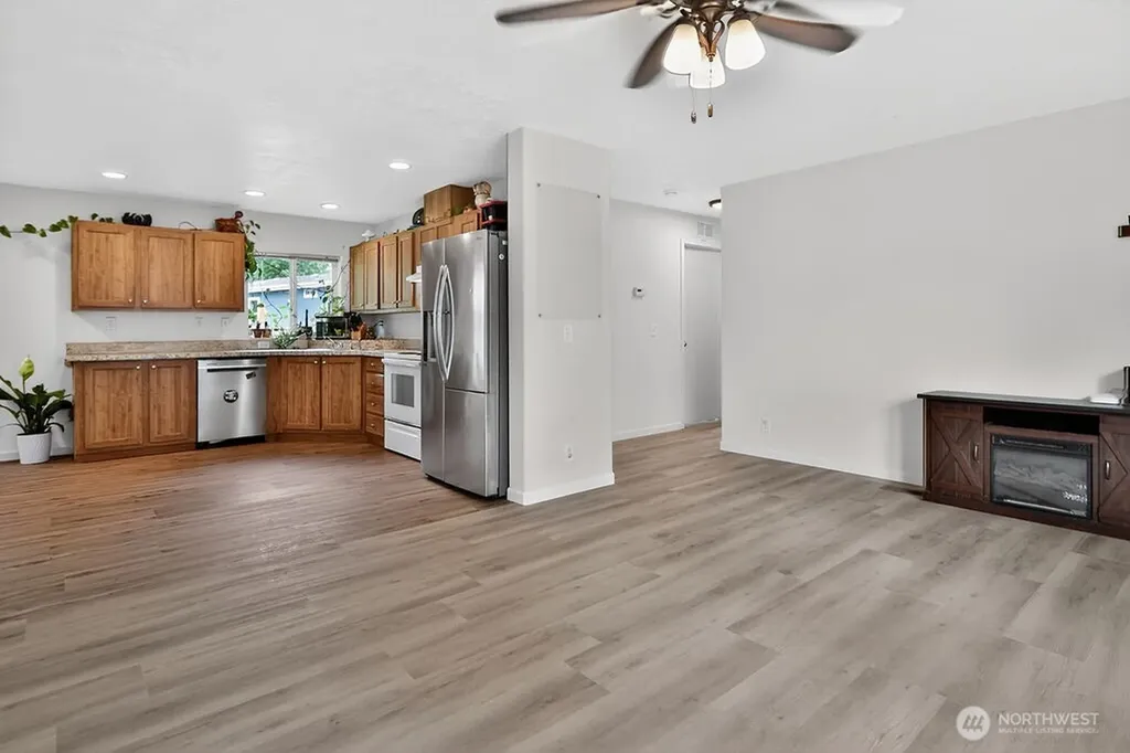 30 Sandstone Place Port Angeles WA 98362