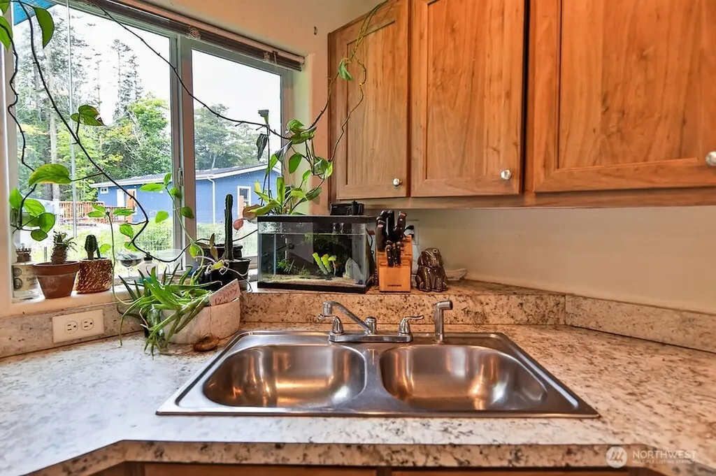30 Sandstone Place Port Angeles WA 98362