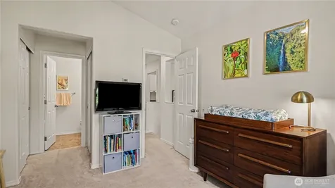 511 Elma Place NE Renton WA 98059