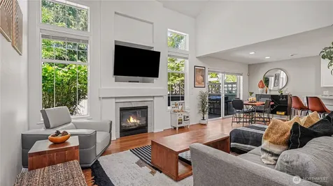 511 Elma Place NE Renton WA 98059