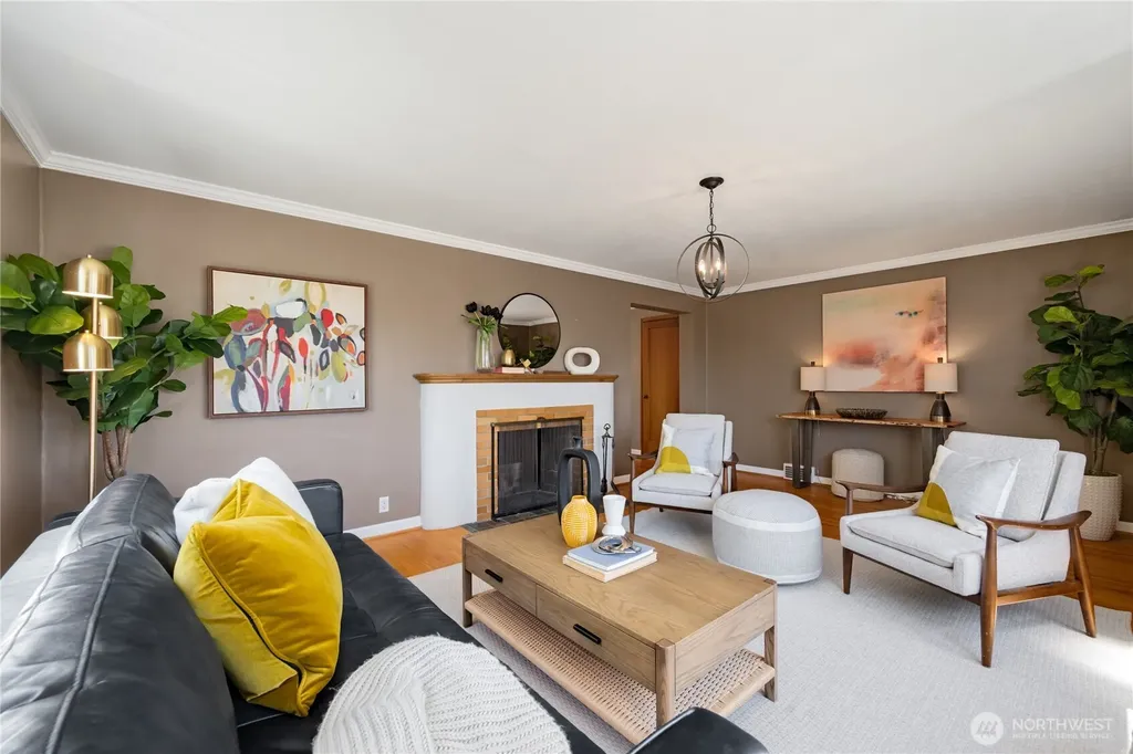 7751 Dibble Avenue NW Seattle WA 98117