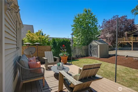 7751 Dibble Avenue NW Seattle WA 98117