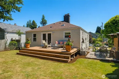 7751 Dibble Avenue NW Seattle WA 98117