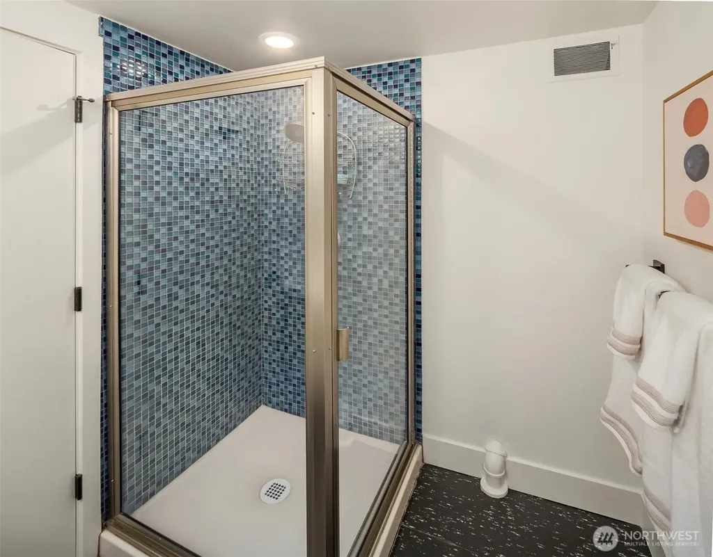 8459 40th Avenue SW Seattle WA 98136