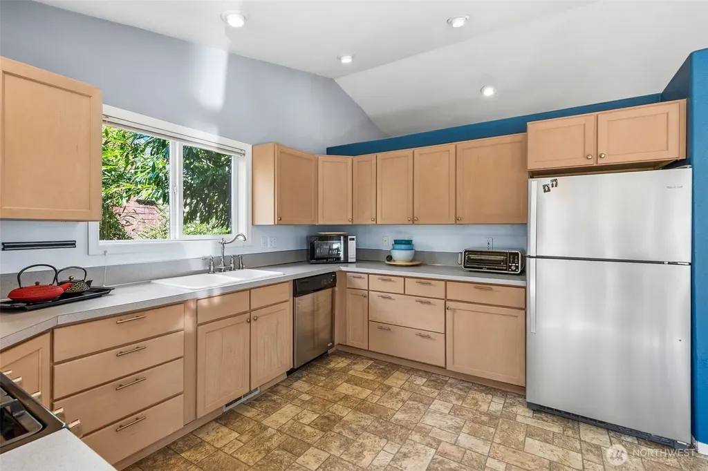 1315 Rogers Street NW Olympia WA 98502
