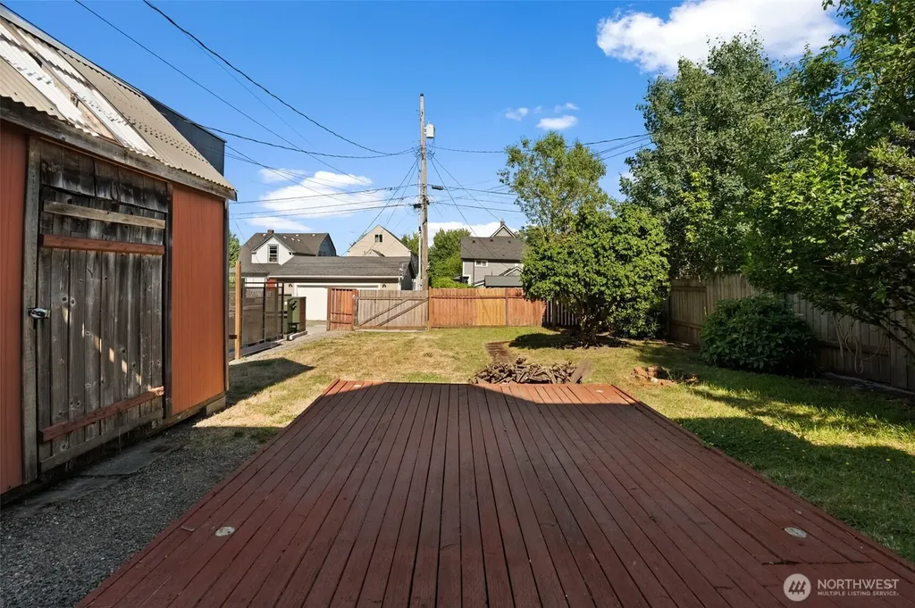 611 S Grant Avenue Tacoma WA 98405