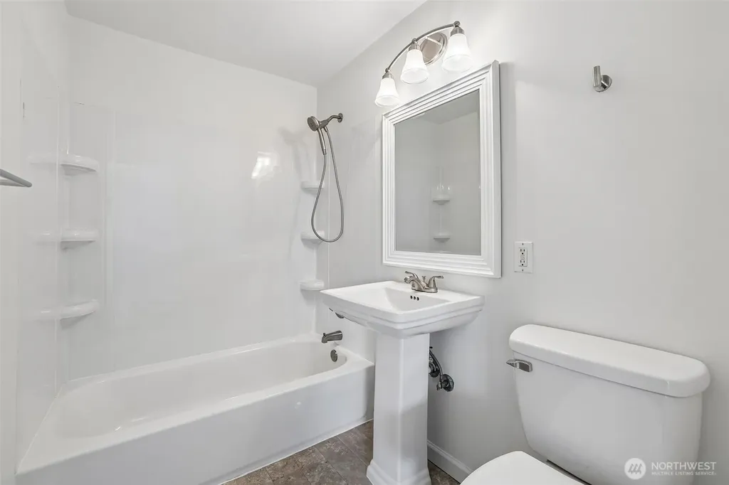 2404 S 121st Street Seattle WA 98168