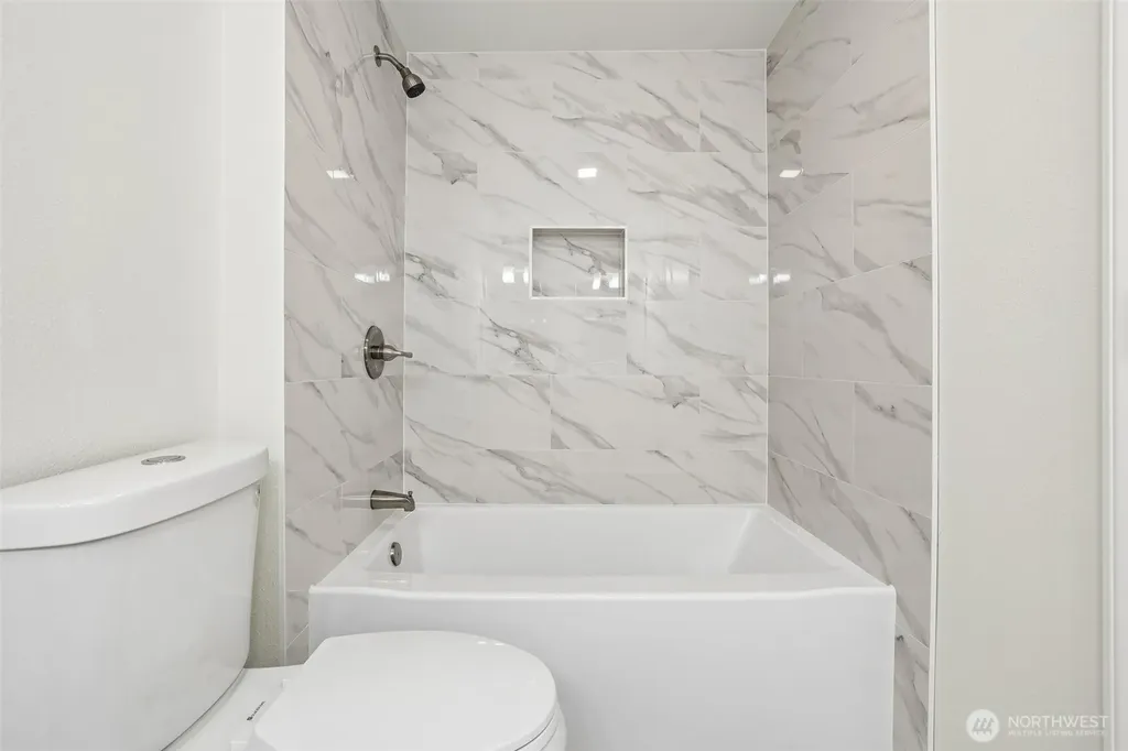 2404 S 121st Street Seattle WA 98168