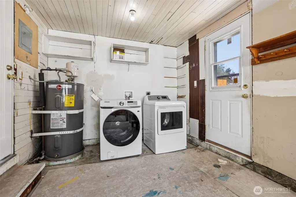 2404 S 121st Street Seattle WA 98168