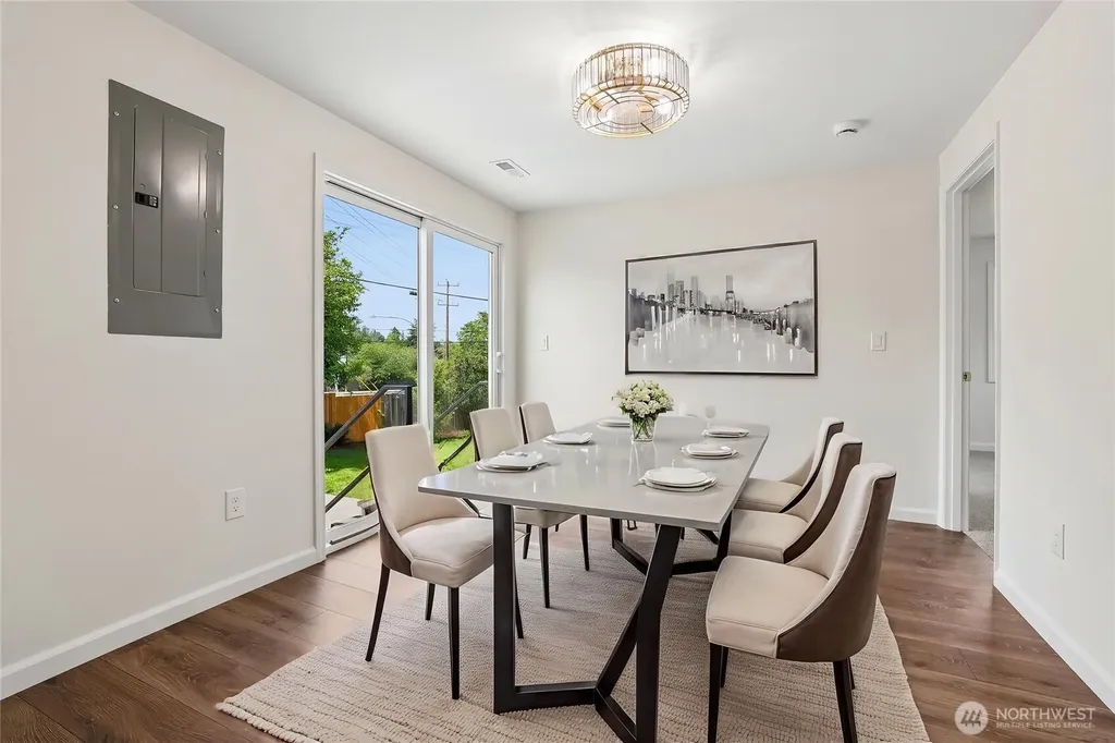 2404 S 121st Street Seattle WA 98168