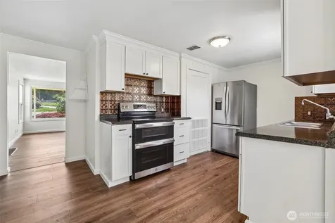 2404 S 121st Street Seattle WA 98168