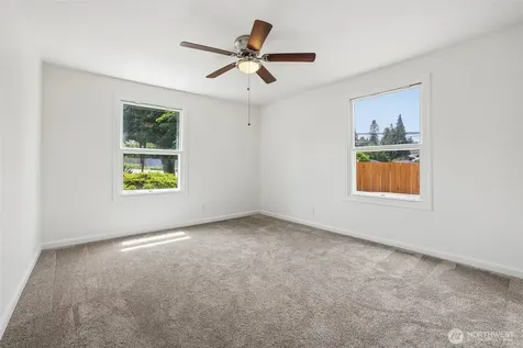 2404 S 121st Street Seattle WA 98168