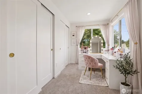 2404 S 121st Street Seattle WA 98168