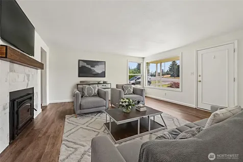 2404 S 121st Street Seattle WA 98168