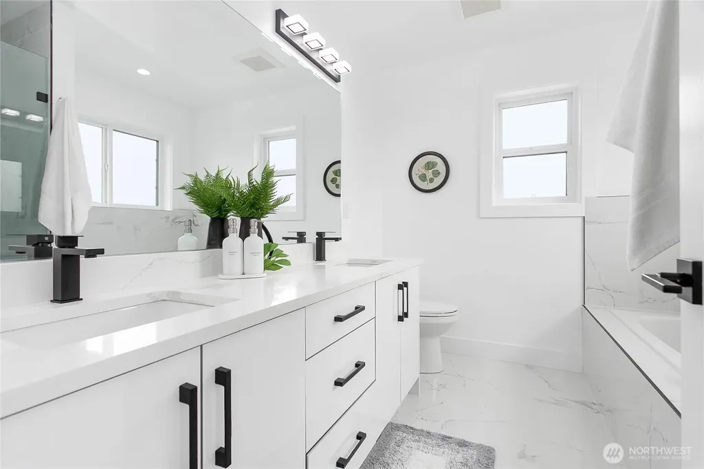 2529 Bora Bora Court Blaine WA 98230