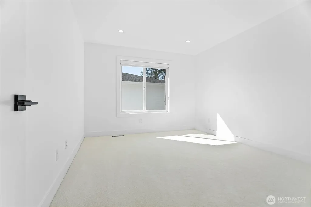 2529 Bora Bora Court Blaine WA 98230