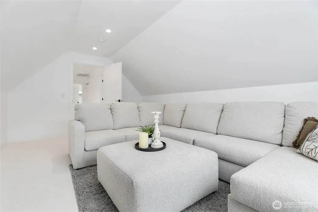 2529 Bora Bora Court Blaine WA 98230