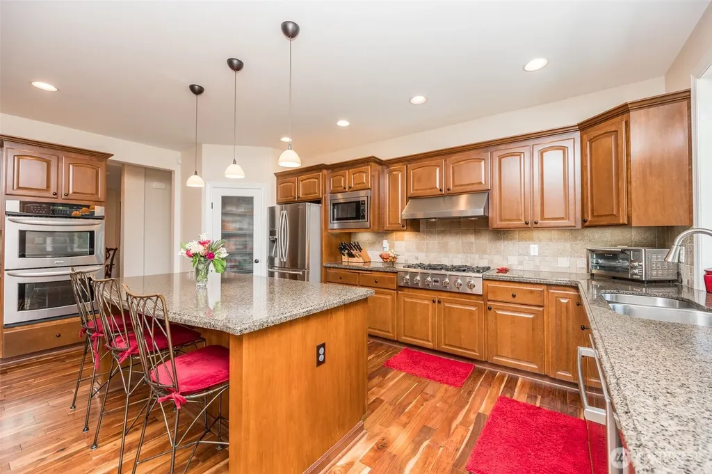 13608 175th Street Ct E Puyallup WA 98374