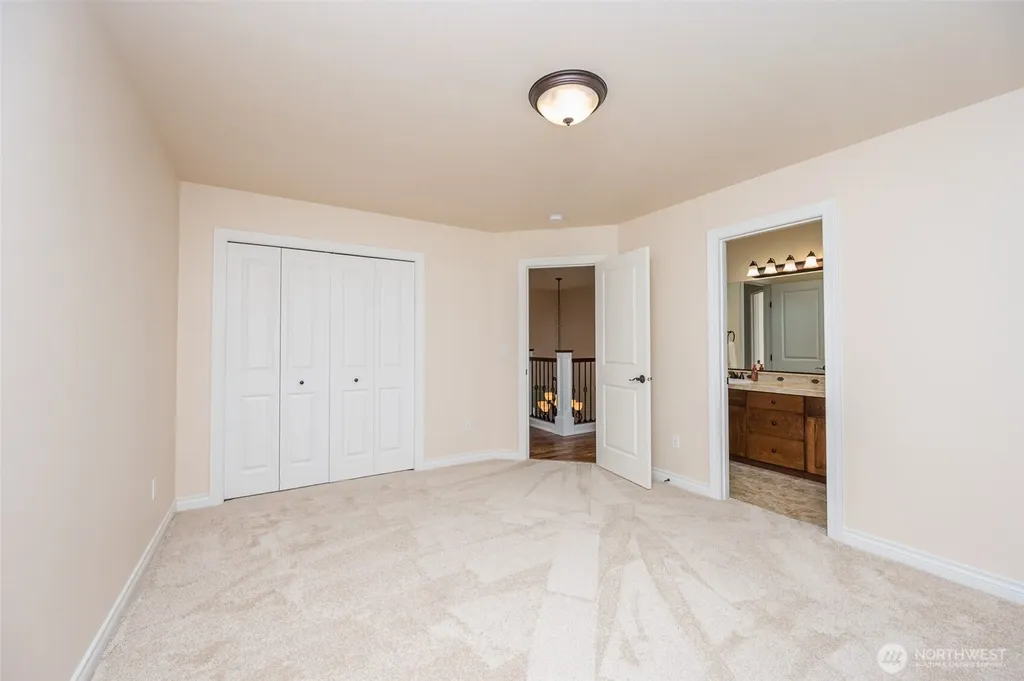 13608 175th Street Ct E Puyallup WA 98374