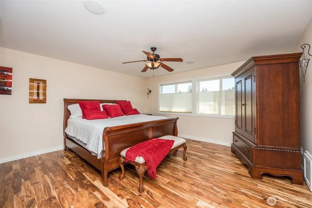 13608 175th Street Ct E Puyallup WA 98374
