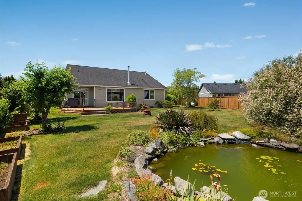 76 Mcdonald Creek Lane Elma WA 98541