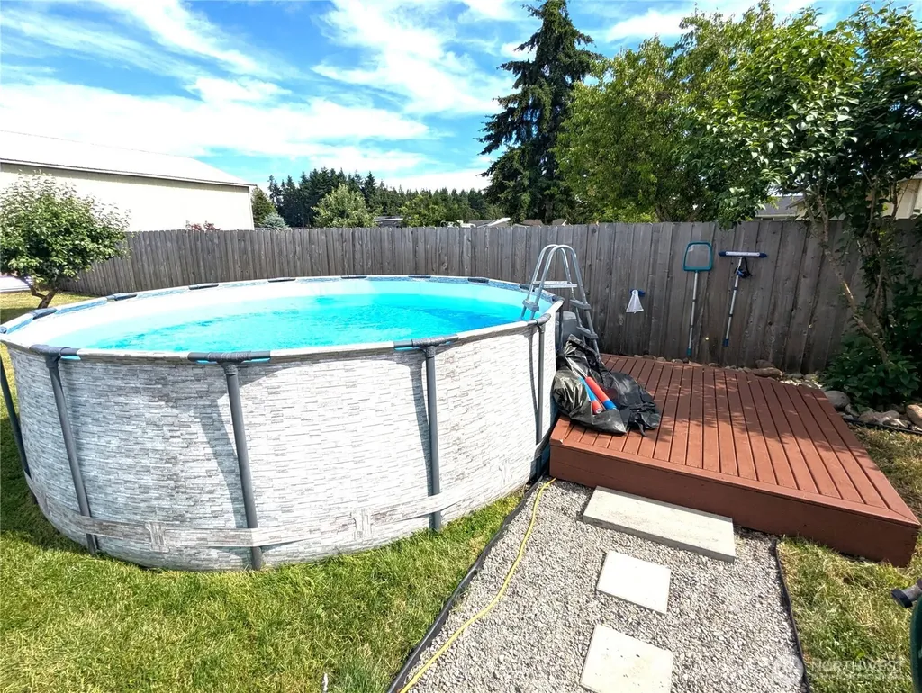 17930 Iris Place SW Rochester WA 98579