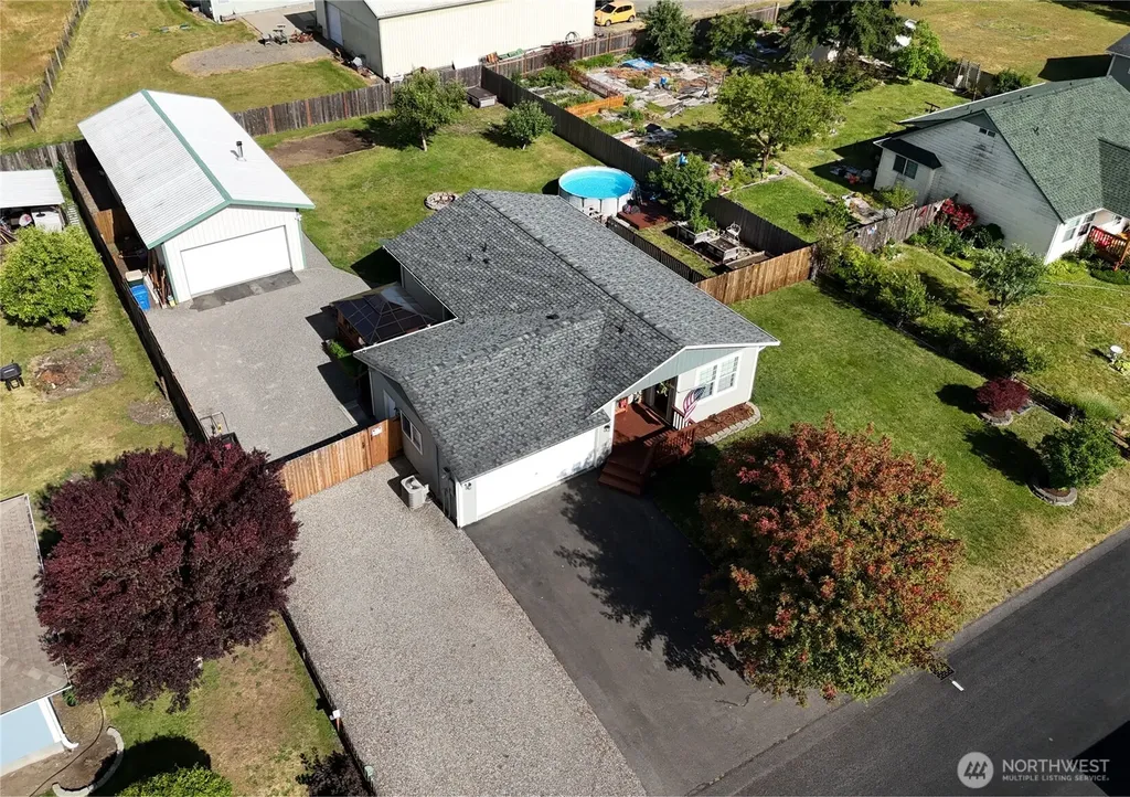 17930 Iris Place SW Rochester WA 98579