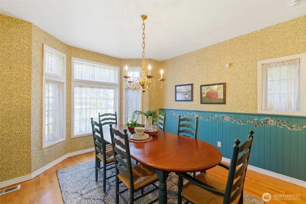306 Keach Loop Steilacoom WA 98388
